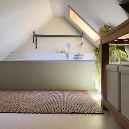 Diane'S Cottage